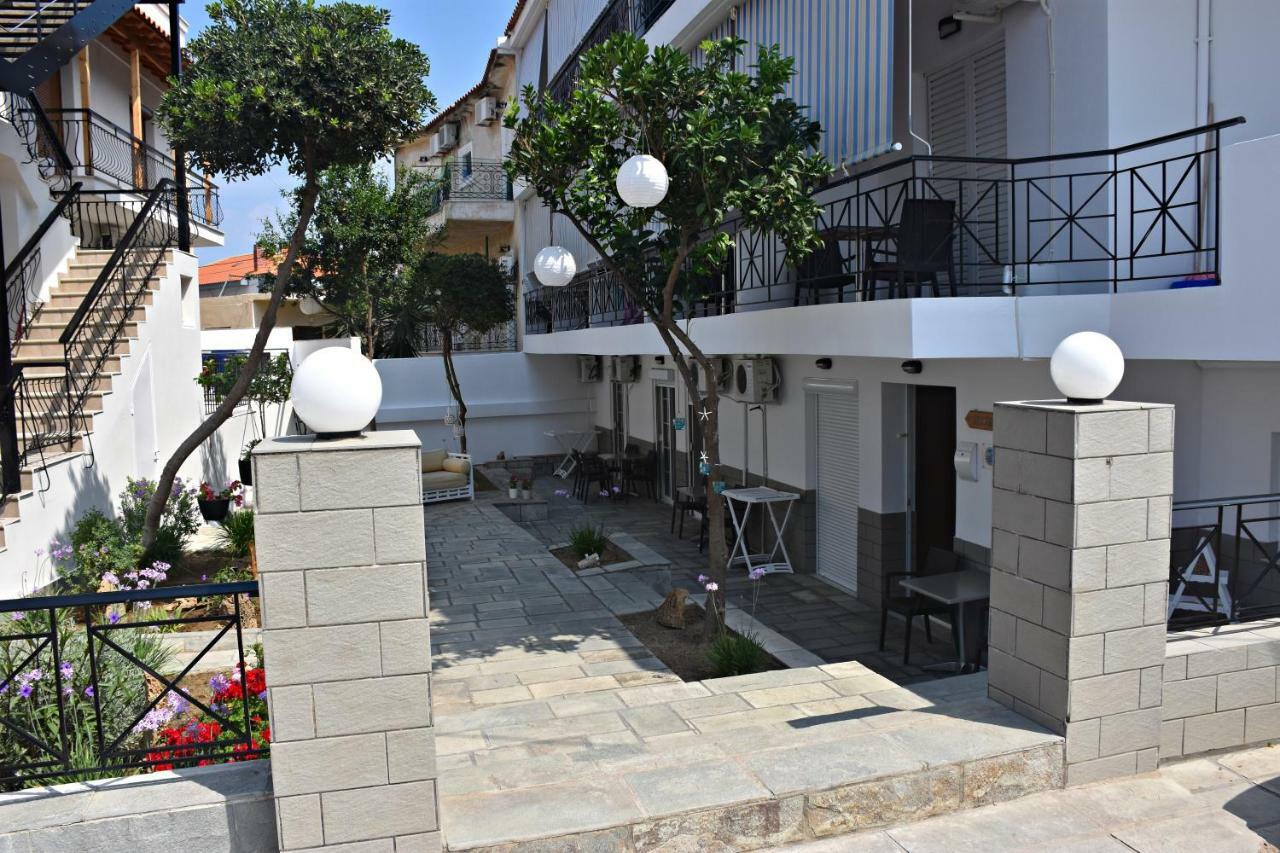 Vicky Studios Myrina Exterior foto